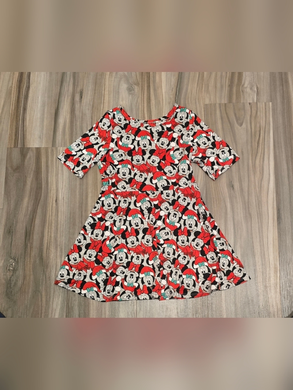 Disney Minnie Mouse Girls Dress Size 4T Red Character Print Short Sleeve
